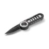 סכין מתקפלת Hultafors OKF בגוון שחור, סגורה עם לוגו על הלהב