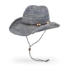 כובע Sunday Afternoon Sunset Denim בגוון ג'ינס עם שוליים רחבים ומיתר עור