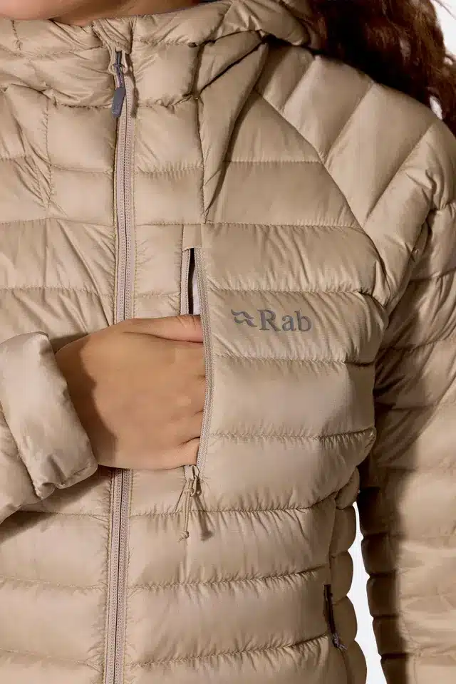 מעיל פוך Rab Microlight Alpine Graphene נשים – תמונה 3